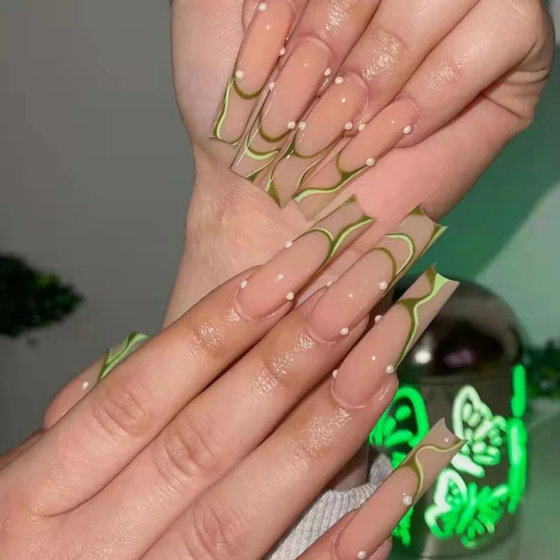 Ins style detachable wearable nail stickers fake nails wearing a fresh green pattern novel white long nail art
Ins style detachable wearable nail stickers fake nails wearing a fresh green pattern novel white long nail art