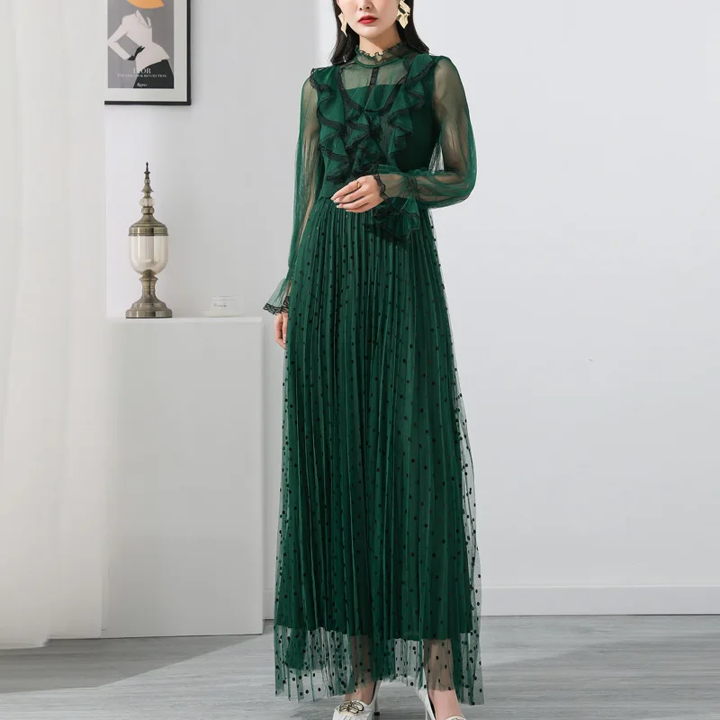 Miyake Pleated Long Dress WOMEN 2022 Summer New Temperament Slim Fit and Thin Lace Stitching Long Sleeves Willon Green Dress
Miyake Pleated Long Dress WOMEN 2022 Summer New Temperament Slim Fit and Thin Lace Stitching Long Sleeves Willon Green Dress