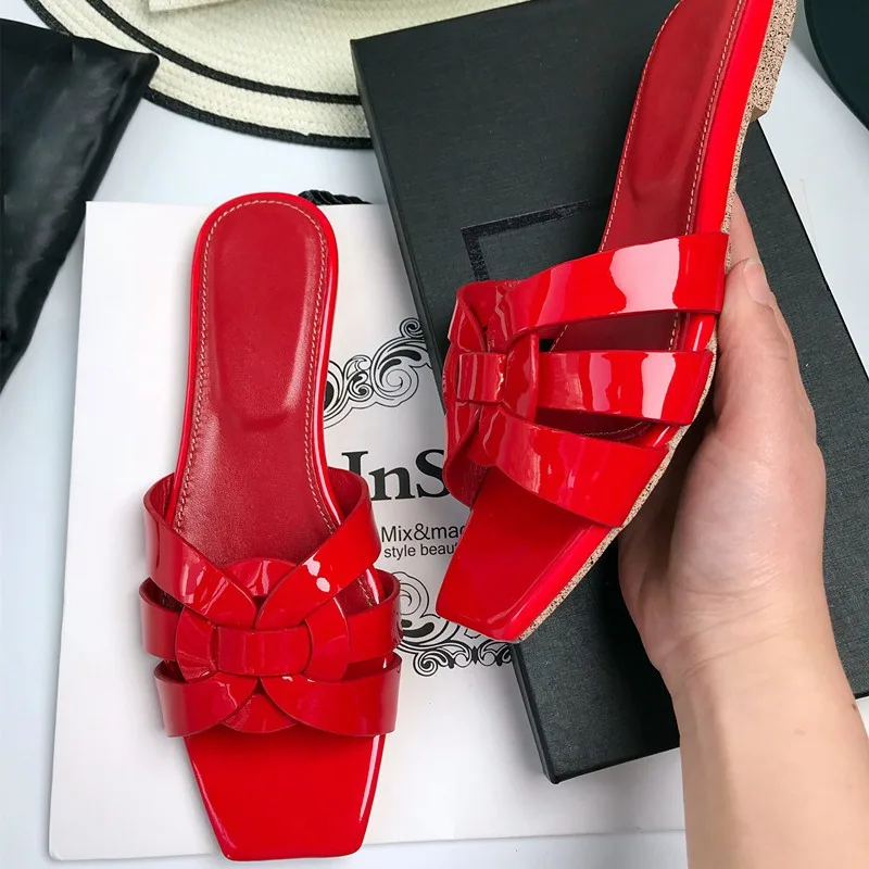 Women's Slippers 2021 Fashion Real Leather Flat Sandals Women's Summer Women's Flat Shoes Large Size Slipper Koovan 35-41
Women's Slippers 2021 Fashion Real Leather Flat Sandals Women's Summer Women's Flat Shoes Large Size Slipper Koovan 35-41