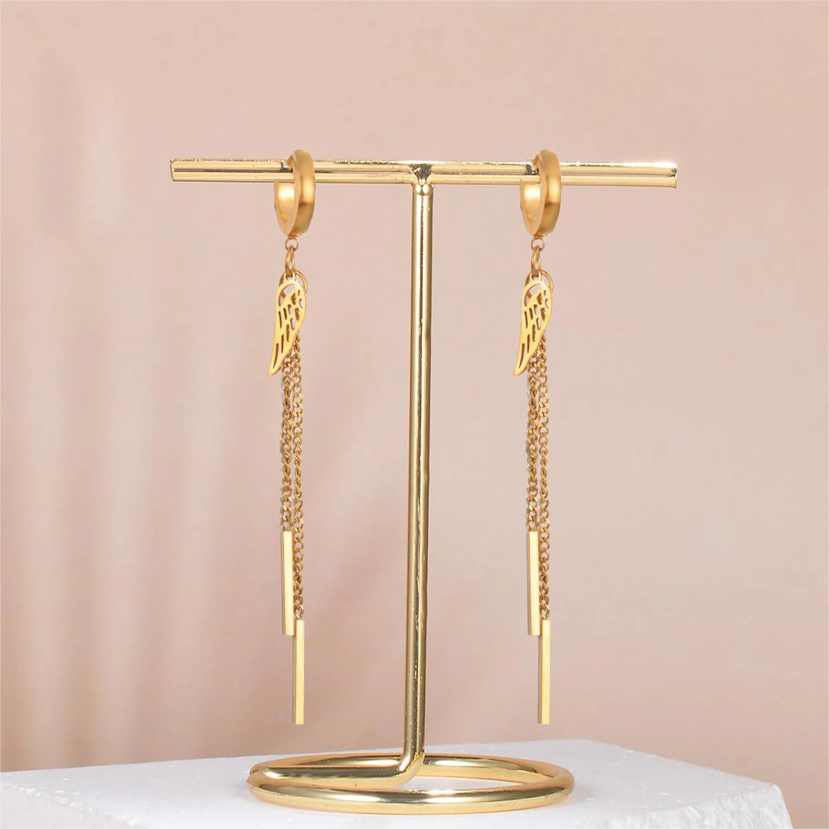 Stainless Steel Tassel Drop Earring for Women Exiquisite Temperament Gold Color Wing Charm Female Fashion Gifts Free Shipping
Stainless Steel Tassel Drop Earring for Women Exiquisite Temperament Gold Color Wing Charm Female Fashion Gifts Free Shipping
