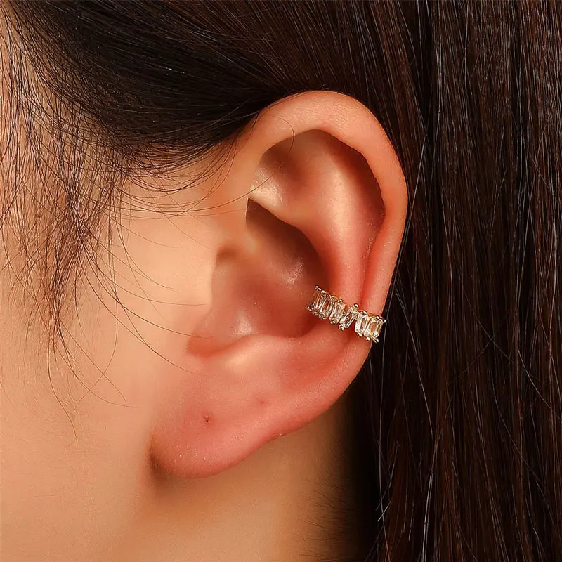 Vintage Inlaid Zircon Earrings Ear Clip Fashion Luxury Metal Geometry Ear Clips Without Piercing Fashion Trend Jewelry Wholesale
Vintage Inlaid Zircon Earrings Ear Clip Fashion Luxury Metal Geometry Ear Clips Without Piercing Fashion Trend Jewelry Wholesale