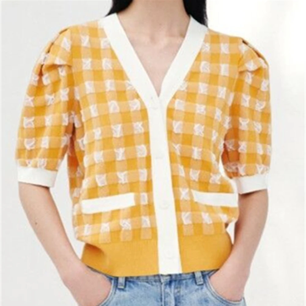 Женский вязаный кардиган с коротким рукавом и V-образным вырезом, Женский трехмерный клетчатый свитер 
Женский вязаный кардиган с коротким рукавом и V-образным вырезом, Женский трехмерный клетчатый свитер