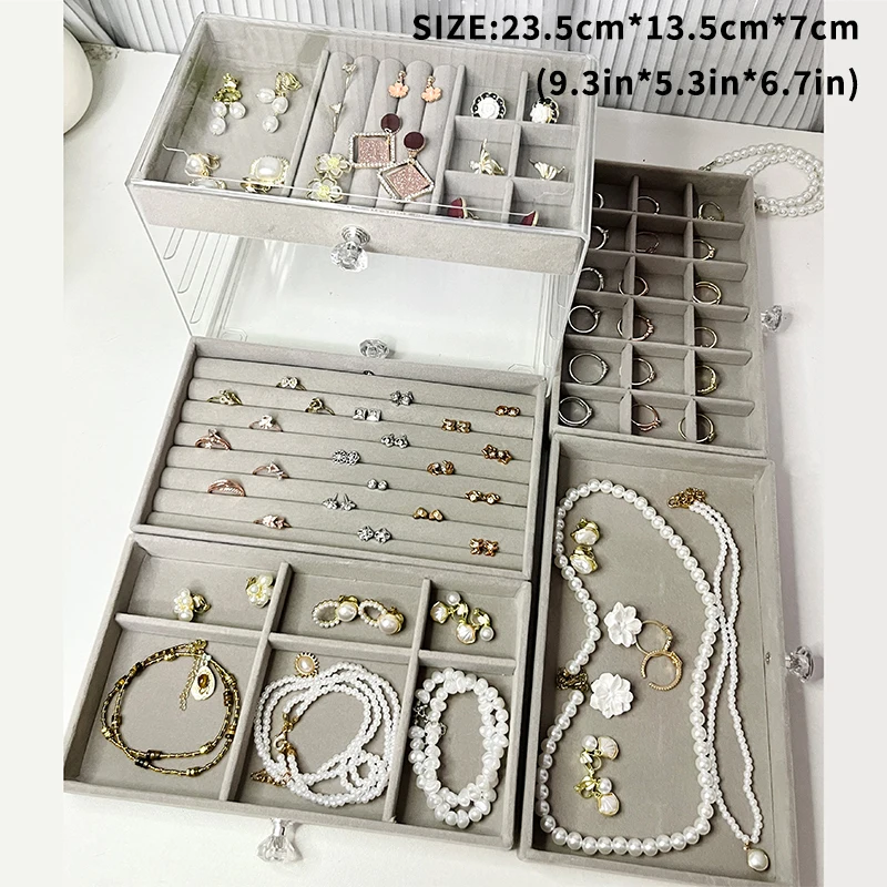 Шкатулка для украшений 
Шкатулка для украшений