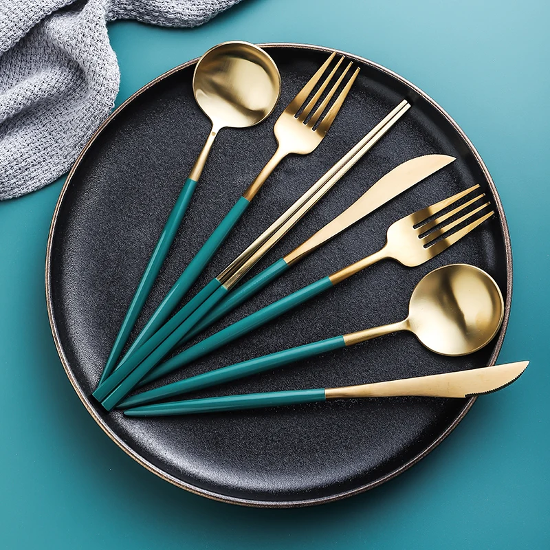 Stainless Steel Creative Cutlery Set Green Decor European Dessert Fork Spoon Knife Set Steak Flatware Bestekset Tableware
Stainless Steel Creative Cutlery Set Green Decor European Dessert Fork Spoon Knife Set Steak Flatware Bestekset Tableware