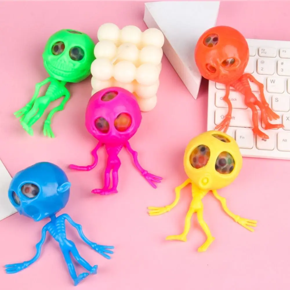 Skull Halloween Skull Squeeze Toy Squeeze Halloween Flexible Skull Vent Ball Slow Rebound Sensory Gothic Pinch Squeeze Toy
Skull Halloween Skull Squeeze Toy Squeeze Halloween Flexible Skull Vent Ball Slow Rebound Sensory Gothic Pinch Squeeze Toy