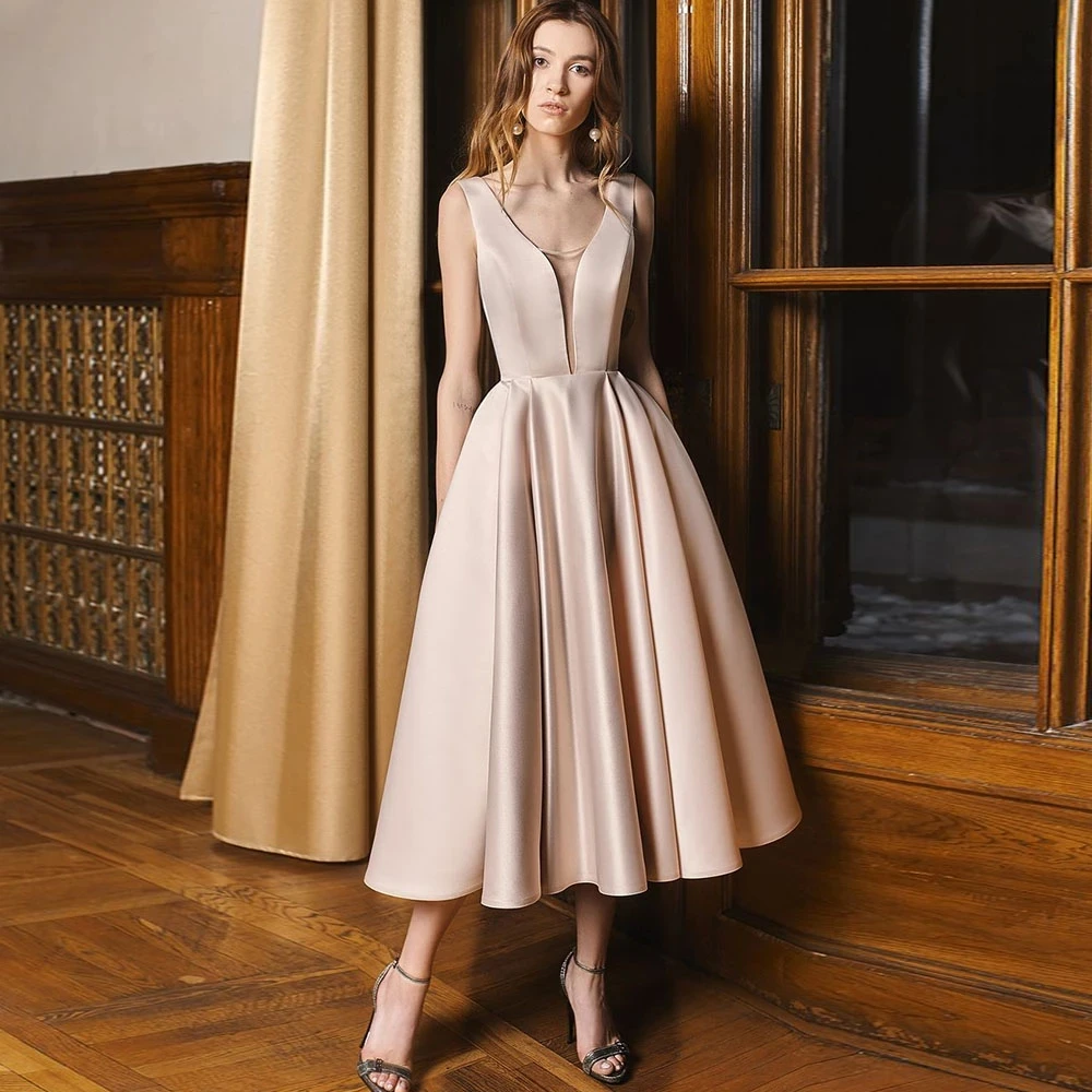 2022 Custom Color Vintage Satin Dress Sleeveless V Neck Tea Length Simple Prom Dress For Woman Short Party Dresses
2022 Custom Color Vintage Satin Dress Sleeveless V Neck Tea Length Simple Prom Dress For Woman Short Party Dresses