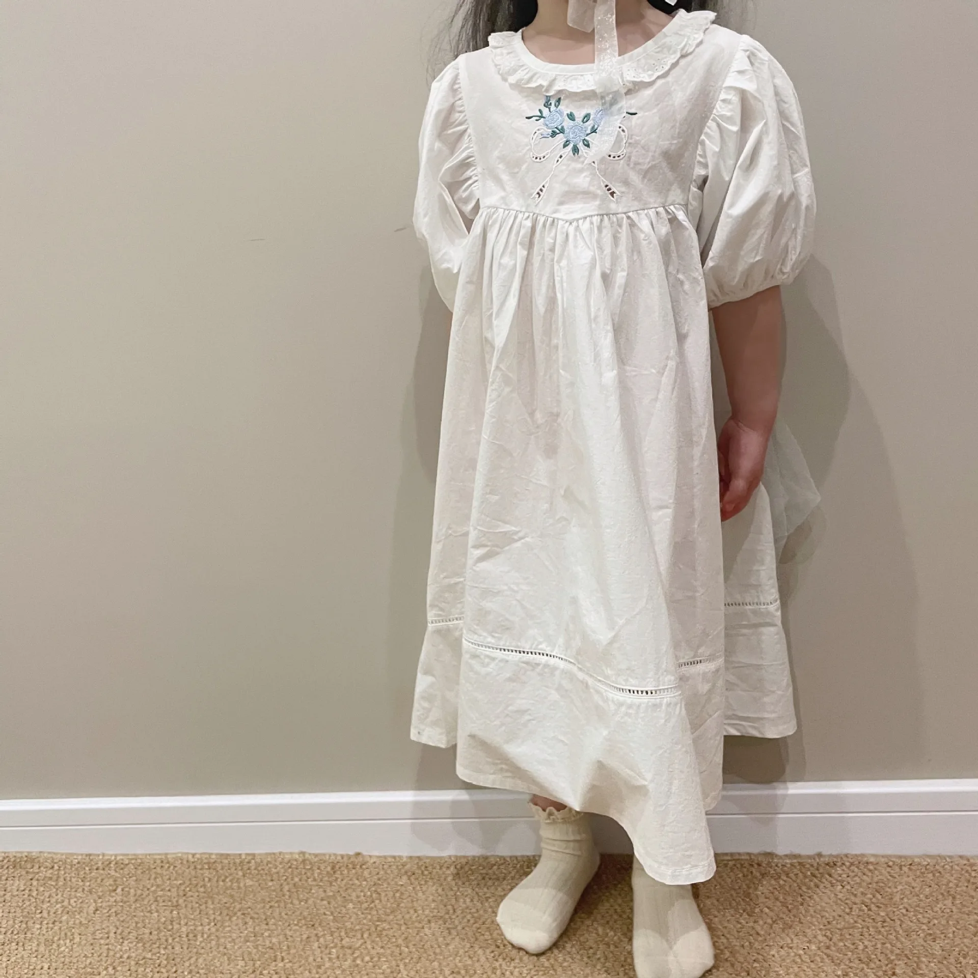 Child Girls White Dress 2022 New Summer Casual Children's Clothes Baby Girl Embroidery Short Sleeve Dress Baptism Kids Clothing
Child Girls White Dress 2022 New Summer Casual Children's Clothes Baby Girl Embroidery Short Sleeve Dress Baptism Kids Clothing
