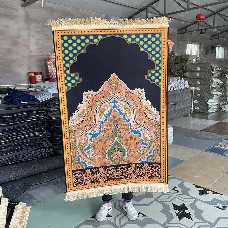 Prayer Mat for Muslim Ramadan Flannel Carpet Non-slip Soft Portable Travel Prayer Rug Worship Kneel Embossing Floor Carpets
Prayer Mat for Muslim Ramadan Flannel Carpet Non-slip Soft Portable Travel Prayer Rug Worship Kneel Embossing Floor Carpets