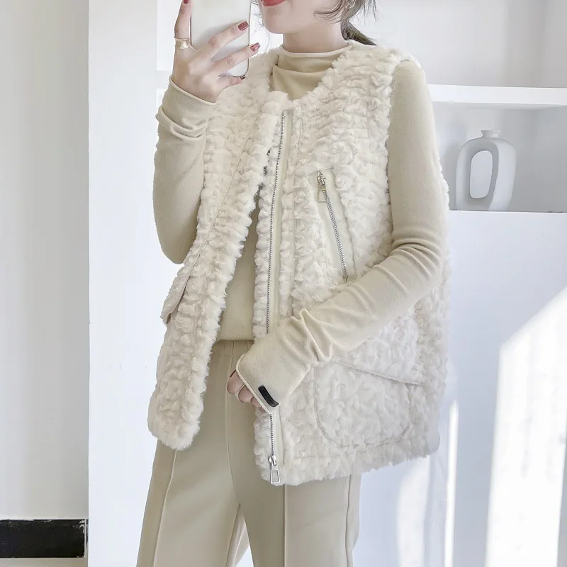 Woman Double-Sided Lamb Wool Vest Female Autumn Loose Sleeveless Waistcoat Jacket Ladies Fashion Pocket Vests Gilet Femme G259
Woman Double-Sided Lamb Wool Vest Female Autumn Loose Sleeveless Waistcoat Jacket Ladies Fashion Pocket Vests Gilet Femme G259