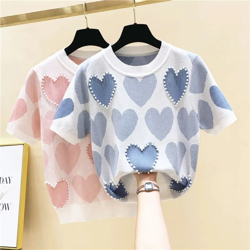 Plus Size Love Jacquard Knitted T-Shirt Women Korean Fashion Round Neck Beaded Pearl Sweater Top Summer Elegant Knitwear Tee
Plus Size Love Jacquard Knitted T-Shirt Women Korean Fashion Round Neck Beaded Pearl Sweater Top Summer Elegant Knitwear Tee