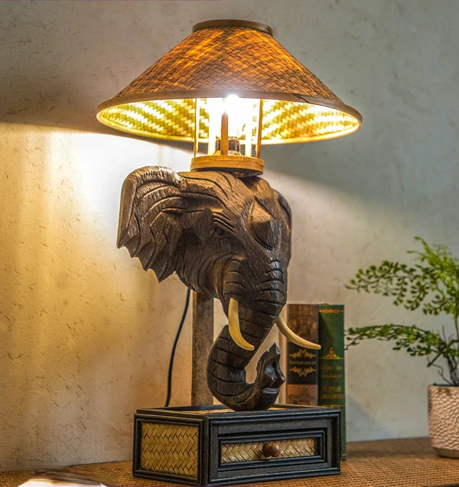 Southeast Asia Elephant Table Lamp Bedroom Bedside Lamp Thai Creative Personality Retro Nostalgic Decorative Table Lamp
Southeast Asia Elephant Table Lamp Bedroom Bedside Lamp Thai Creative Personality Retro Nostalgic Decorative Table Lamp