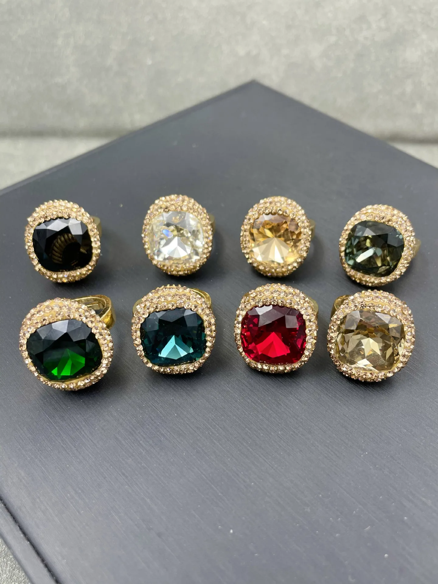 Crystal Ring Multi-color Gemstones Exquisite Fashion Color Opening Finger for Women Girls
Crystal Ring Multi-color Gemstones Exquisite Fashion Color Opening Finger for Women Girls
