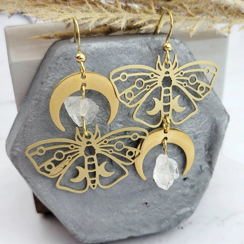 Moth Butterfly Earrings Natural Transparent Quartz Crystal Asymmetrical Women's Earrings Moon Phase Jewelry Bohemian Style
Moth Butterfly Earrings Natural Transparent Quartz Crystal Asymmetrical Women's Earrings Moon Phase Jewelry Bohemian Style