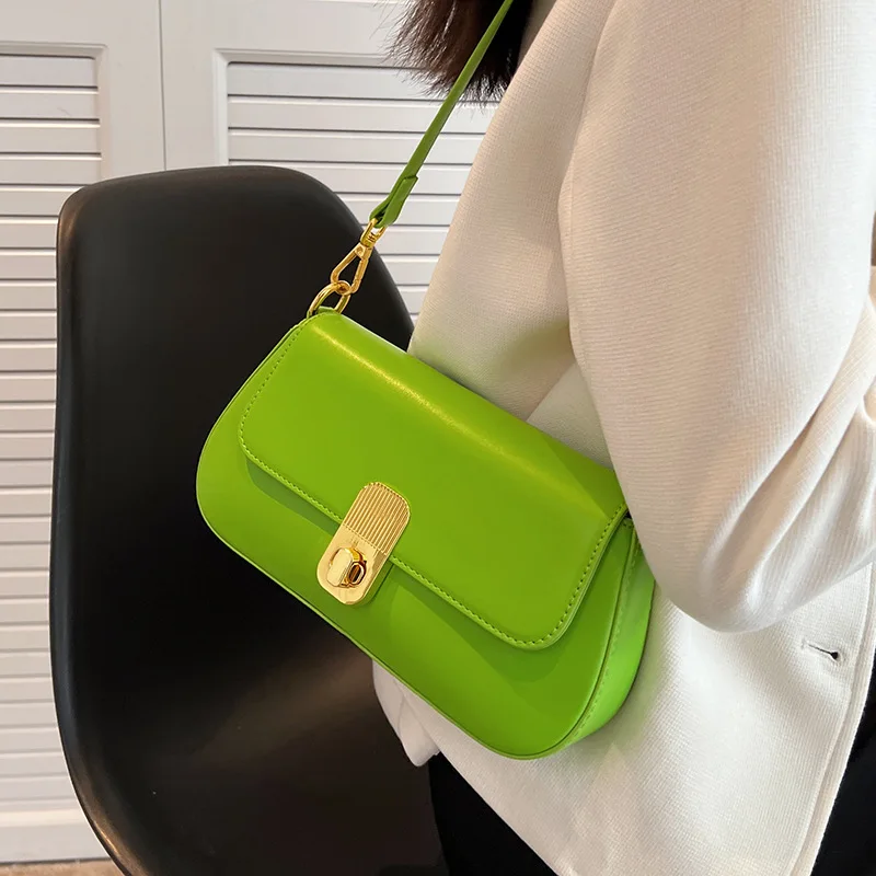 Women's Solid Soft Faux Leather Hobo Bags Handbags Cross Body Bag Shoulder Bag for Travel And Daily Use
Women's Solid Soft Faux Leather Hobo Bags Handbags Cross Body Bag Shoulder Bag for Travel And Daily Use