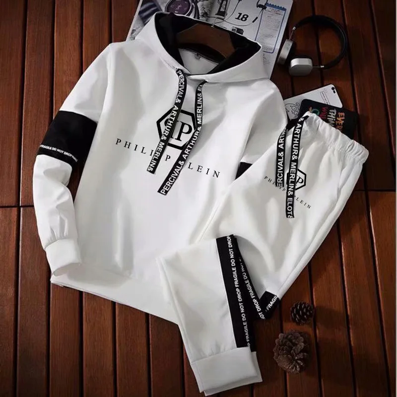 Men's Luxury Print Patchwork Sweatshirt Sets Hip Hop Joggers Pullover Hoodies and Pants Brand Man Tops Trouser Casual Streetwear
Men's Luxury Print Patchwork Sweatshirt Sets Hip Hop Joggers Pullover Hoodies and Pants Brand Man Tops Trouser Casual Streetwear