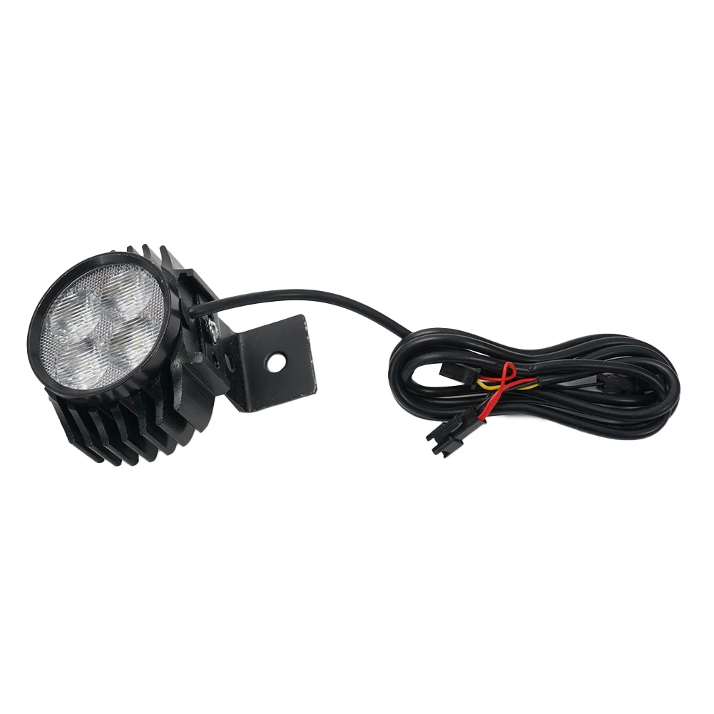 2 In 1 Horn Headlight Electric Scooter Big Front Light For KUGOO M4 PRO 12-80V For E Bike Scooter Motorcycle
2 In 1 Horn Headlight Electric Scooter Big Front Light For KUGOO M4 PRO 12-80V For E Bike Scooter Motorcycle