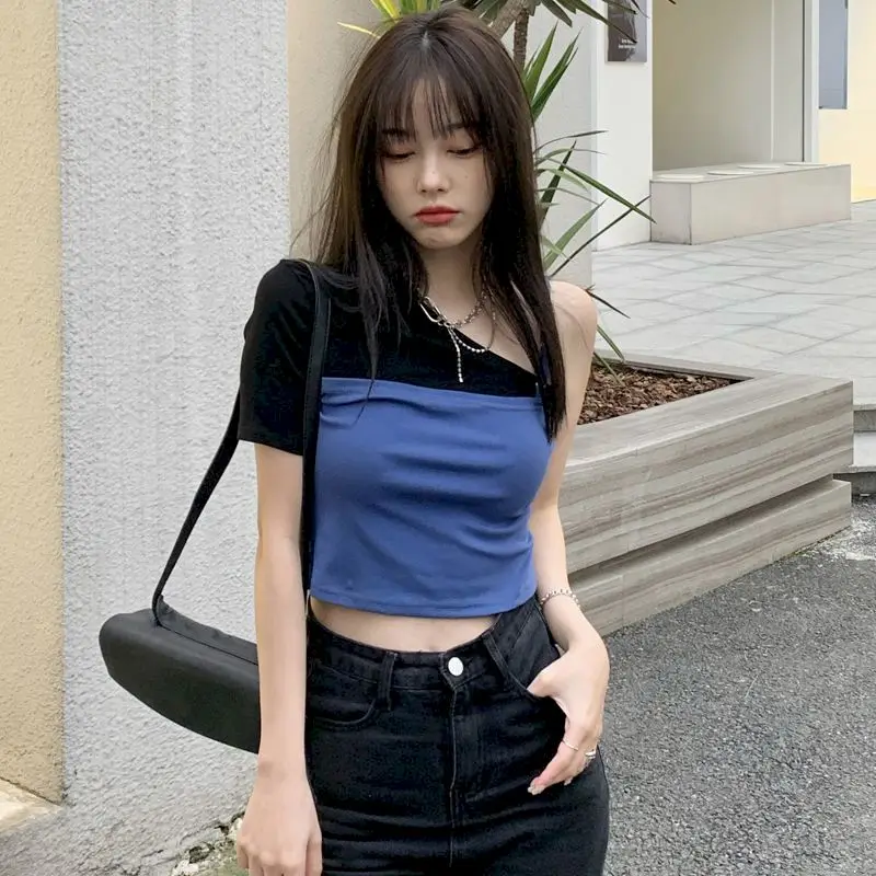 T-shirts Women Fashion Fake Two Piece Patchwork Summer Black Sexy Off Shoulder Crop Tops Slim Bodycon Short Sleeve Ulzzang Chic
T-shirts Women Fashion Fake Two Piece Patchwork Summer Black Sexy Off Shoulder Crop Tops Slim Bodycon Short Sleeve Ulzzang Chic