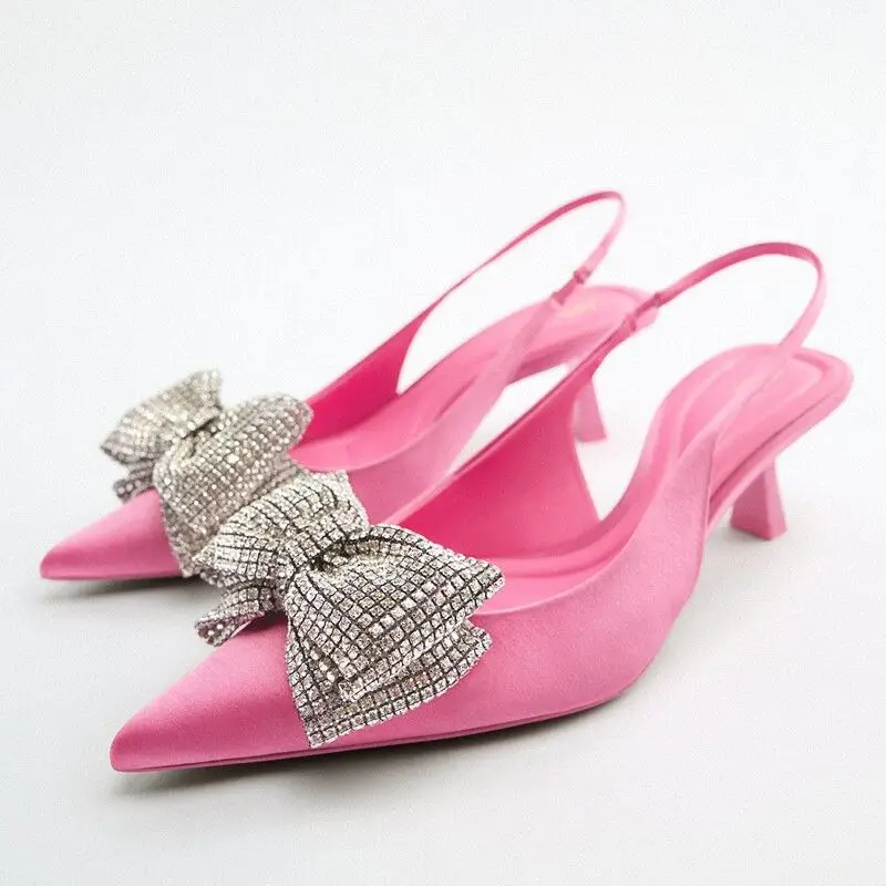 Summer New Women Shoes Rose Red Rhinestone Bow High Heel Elastic Belt Pointed Toe Sandals Stiletto Mules Shoes Office Lady Shoes
Summer New Women Shoes Rose Red Rhinestone Bow High Heel Elastic Belt Pointed Toe Sandals Stiletto Mules Shoes Office Lady Shoes