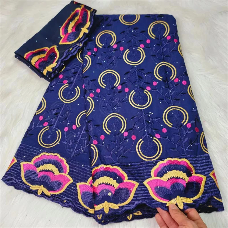 5+2 Yard Swiss Fabric Latest Heavy Beaded Embroidery African 100% Cotton Voile Lace Popular Dubai Style For Wedding Party 3L0113
5+2 Yard Swiss Fabric Latest Heavy Beaded Embroidery African 100% Cotton Voile Lace Popular Dubai Style For Wedding Party 3L0113