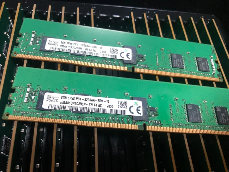 RAM 8G 1RX8 PC4-3200AA Server memory module DDR4 3200MHZ ECC REG 1PCS
RAM 8G 1RX8 PC4-3200AA Server memory module DDR4 3200MHZ ECC REG 1PCS