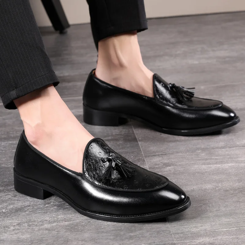 Big Size British Shoes Man Fashion Casual Tassel Loafers Men with Pointed Toes Spring Autumn New Designer Leather Shoes for Men
Big Size British Shoes Man Fashion Casual Tassel Loafers Men with Pointed Toes Spring Autumn New Designer Leather Shoes for Men