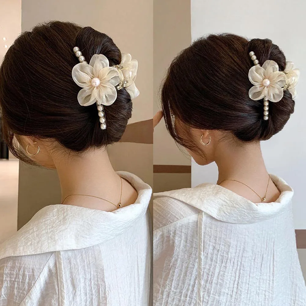 Pearl Non-slip Big Catch Clip Female Elegant Side Clip Shark Clip Strongly Fixed a Variety Of Optional Headwear Accessories 
Pearl Non-slip Big Catch Clip Female Elegant Side Clip Shark Clip Strongly Fixed a Variety Of Optional Headwear Accessories