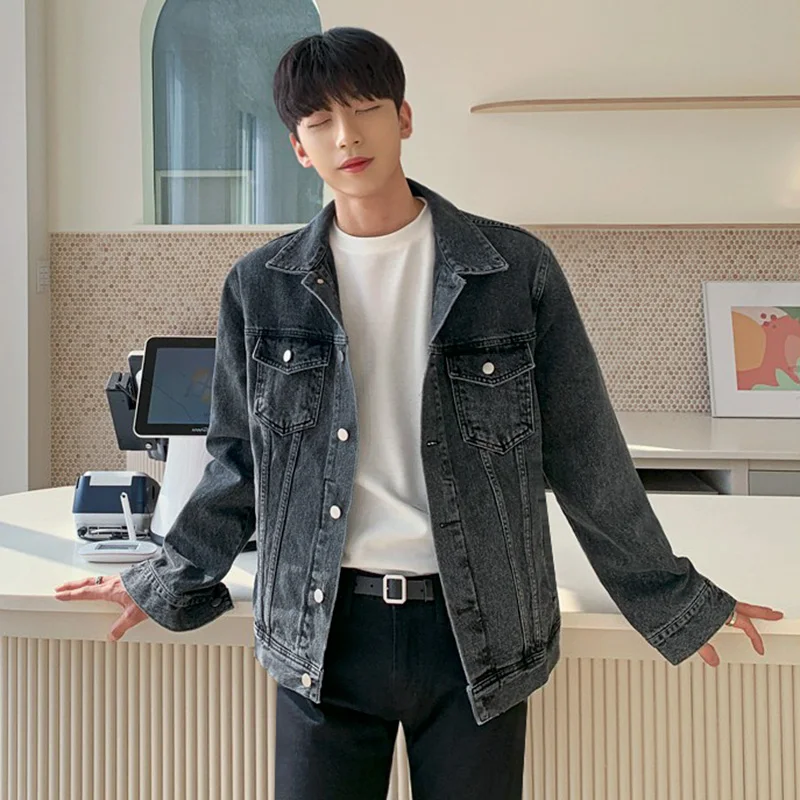 2022 Spring Autumn Mens New Fashion Casual Denim Jackets Male Loose Pockets Jeans Coats Men Long Sleeve Outwear Clothing C84
2022 Spring Autumn Mens New Fashion Casual Denim Jackets Male Loose Pockets Jeans Coats Men Long Sleeve Outwear Clothing C84