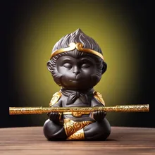 Chinese Purple Clay Kung Fu Tea Pet Monkey King for Home Tea Tray Decoration Tea Tray Sun Wukong Statues Sculptures