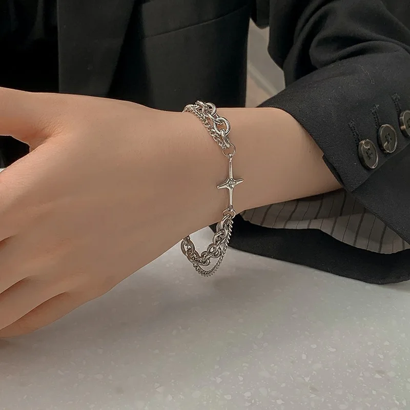 Classic Ladies Stainless Steel Bracelet Double Layer Cuban Chain 2022 New Fashion Everyday Wear Jewelry
Classic Ladies Stainless Steel Bracelet Double Layer Cuban Chain 2022 New Fashion Everyday Wear Jewelry