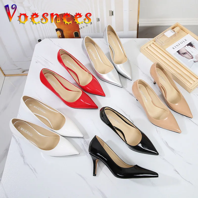 Pure Color Simple And Fashion Women Pumps New Shallow Mouth PU Leather 7.5CM Pointed Head High Heel Office Single Shoes 5 Color
Pure Color Simple And Fashion Women Pumps New Shallow Mouth PU Leather 7.5CM Pointed Head High Heel Office Single Shoes 5 Color