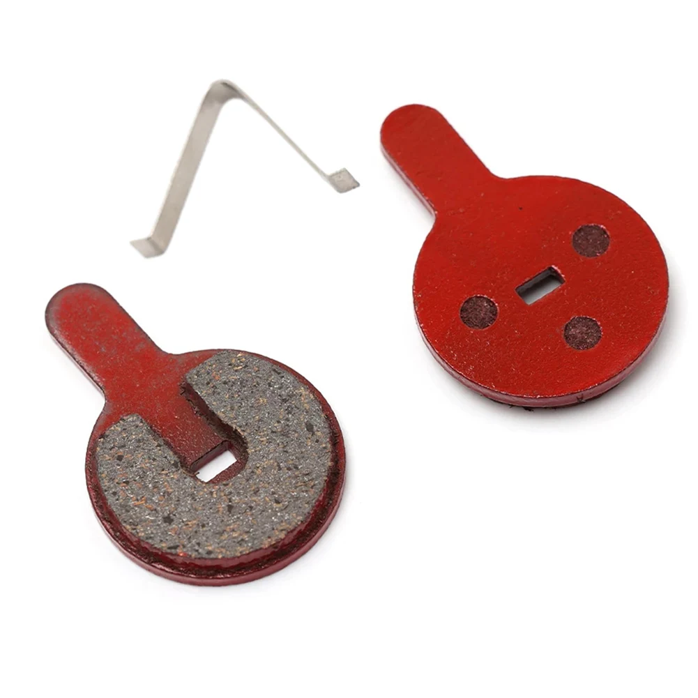 Brake Pads For Kugoo G2 Pro Electric Scooter BOLI BB8 NOVELA YINXING BOLIDS 33.5*22.4mm Outdoor Sports Scooters Parts
Brake Pads For Kugoo G2 Pro Electric Scooter BOLI BB8 NOVELA YINXING BOLIDS 33.5*22.4mm Outdoor Sports Scooters Parts