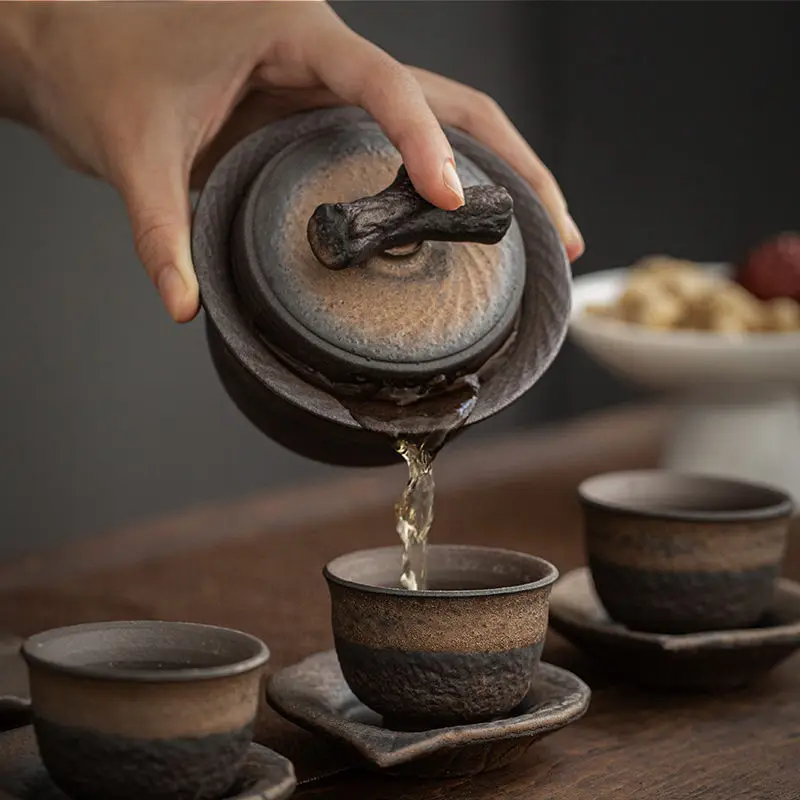Coarse Pottery Teapot Hand Grab Pot Creative Ceramic Cover Bowl Anti-scalding Tea Maker Kung Fu Tea Set
Coarse Pottery Teapot Hand Grab Pot Creative Ceramic Cover Bowl Anti-scalding Tea Maker Kung Fu Tea Set