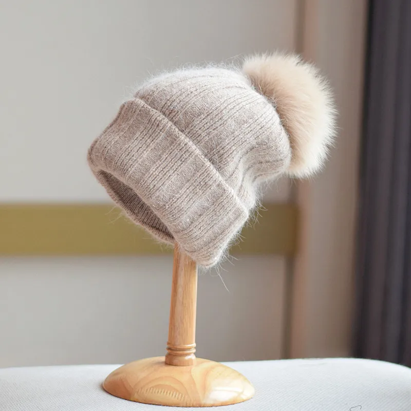 Hat Women Winter Angora Knit Real Fox Fur Pompom Beanie Sequins Bling Double Layers Autumn Warm Skiing Accessory For Outdoors
Hat Women Winter Angora Knit Real Fox Fur Pompom Beanie Sequins Bling Double Layers Autumn Warm Skiing Accessory For Outdoors