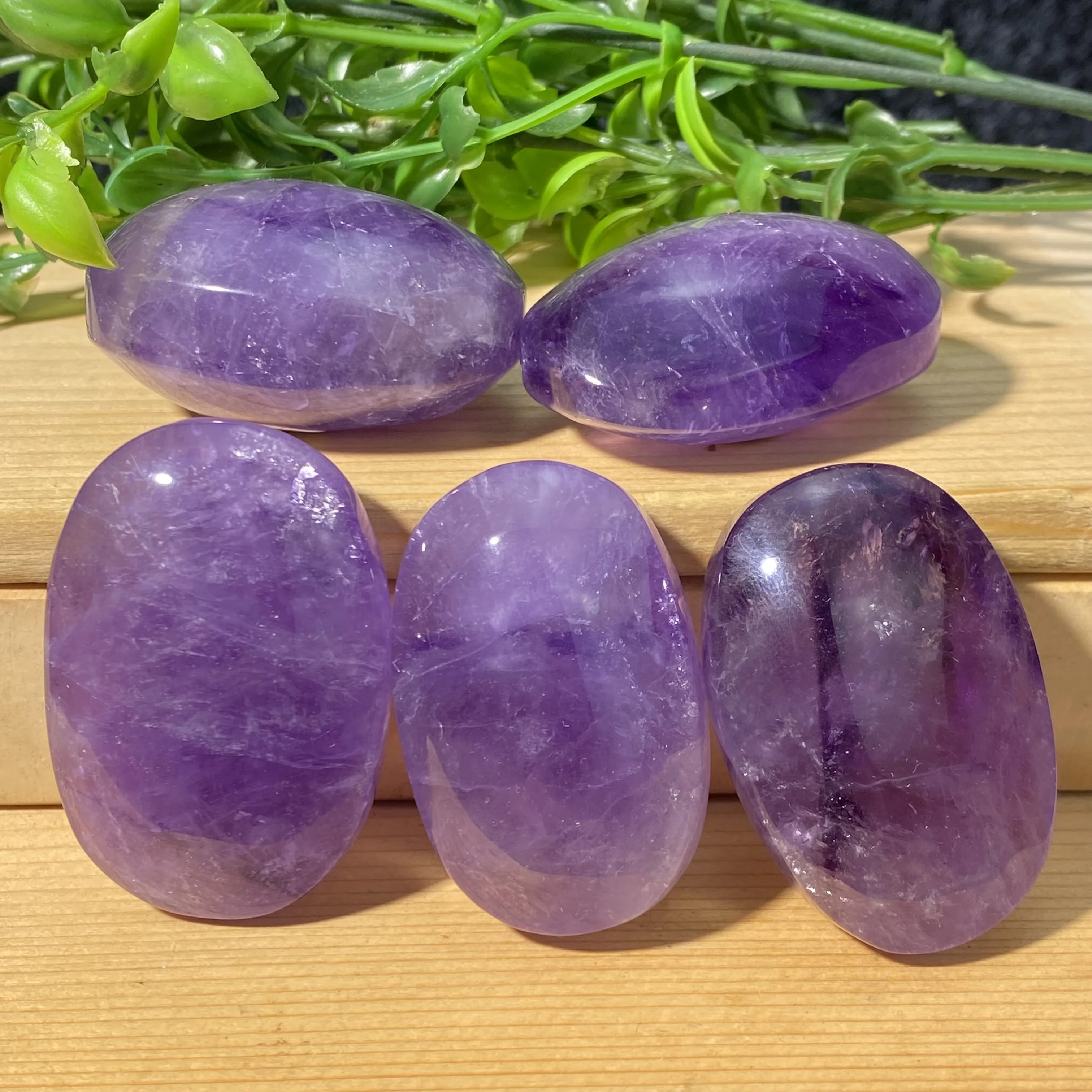 Natural Amethyst Plays With Rose Gemstones, Healing Crystal Minerals, Palm Toys, Hand Massage, Beauty, Manual Exquisite Polishin
Natural Amethyst Plays With Rose Gemstones, Healing Crystal Minerals, Palm Toys, Hand Massage, Beauty, Manual Exquisite Polishin
