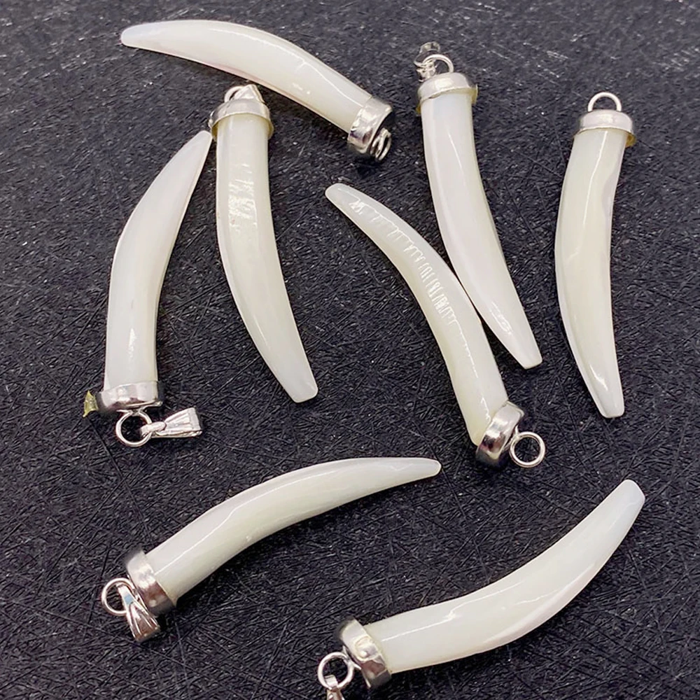 Bull Horn Shape Pendant Natural White Butterfly Shell 7x37mm Sea Shell Pendant Jewelry Making DIY Necklace Earring Accessories
Bull Horn Shape Pendant Natural White Butterfly Shell 7x37mm Sea Shell Pendant Jewelry Making DIY Necklace Earring Accessories