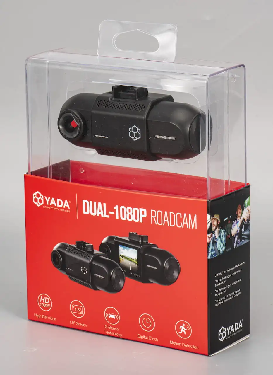 Двойная камера 1080P Roadcam с передней и задней камерами, широкоугольный объектив 120 градусов, ЖК-экран 1,5 дюйма, технология G-Sensor
Двойная камера 1080P Roadcam с передней и задней камерами, широкоугольный объектив 120 градусов, ЖК-экран 1,5 дюйма, технология G-Sensor