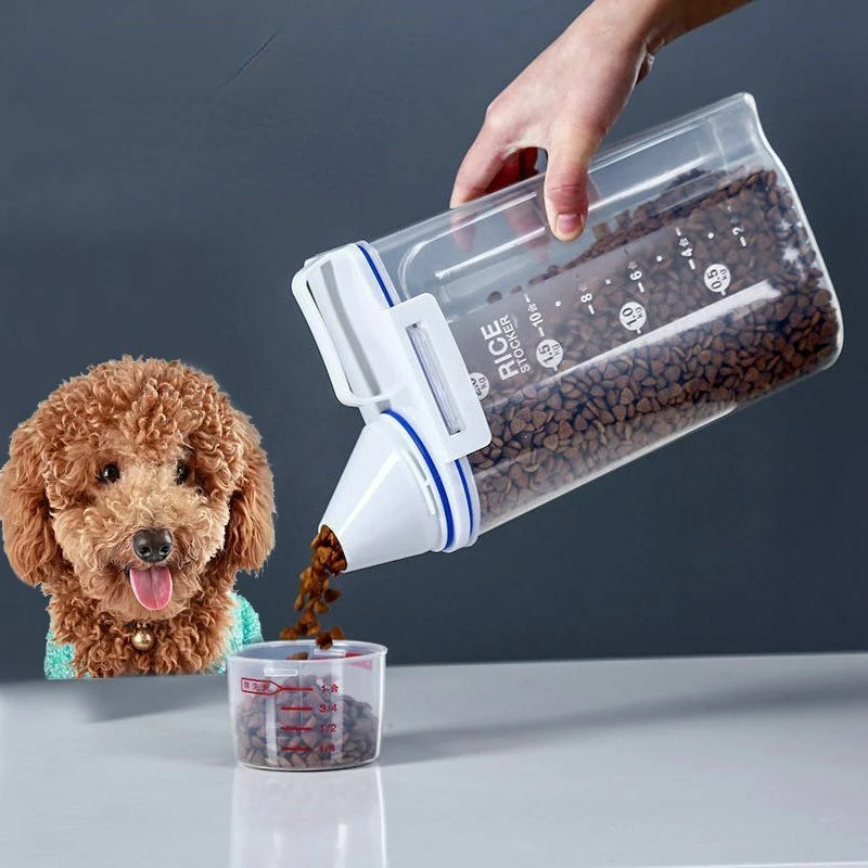 

Dog Cat Food Pail Plastic Storage 1.5kg/2kg Tank with Measuring Cup Container Moisture-proof Sealed Jar Pet Supplies Accessories