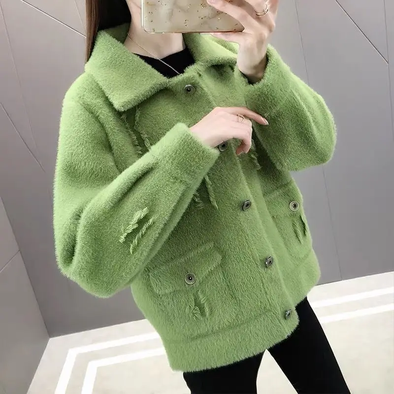 2022 Women Autumn Winter New Mink Velvet Cardigan Coats Female V-neck Knit Button Jackets Ladies Solid Sweater Outwear W315
2022 Women Autumn Winter New Mink Velvet Cardigan Coats Female V-neck Knit Button Jackets Ladies Solid Sweater Outwear W315