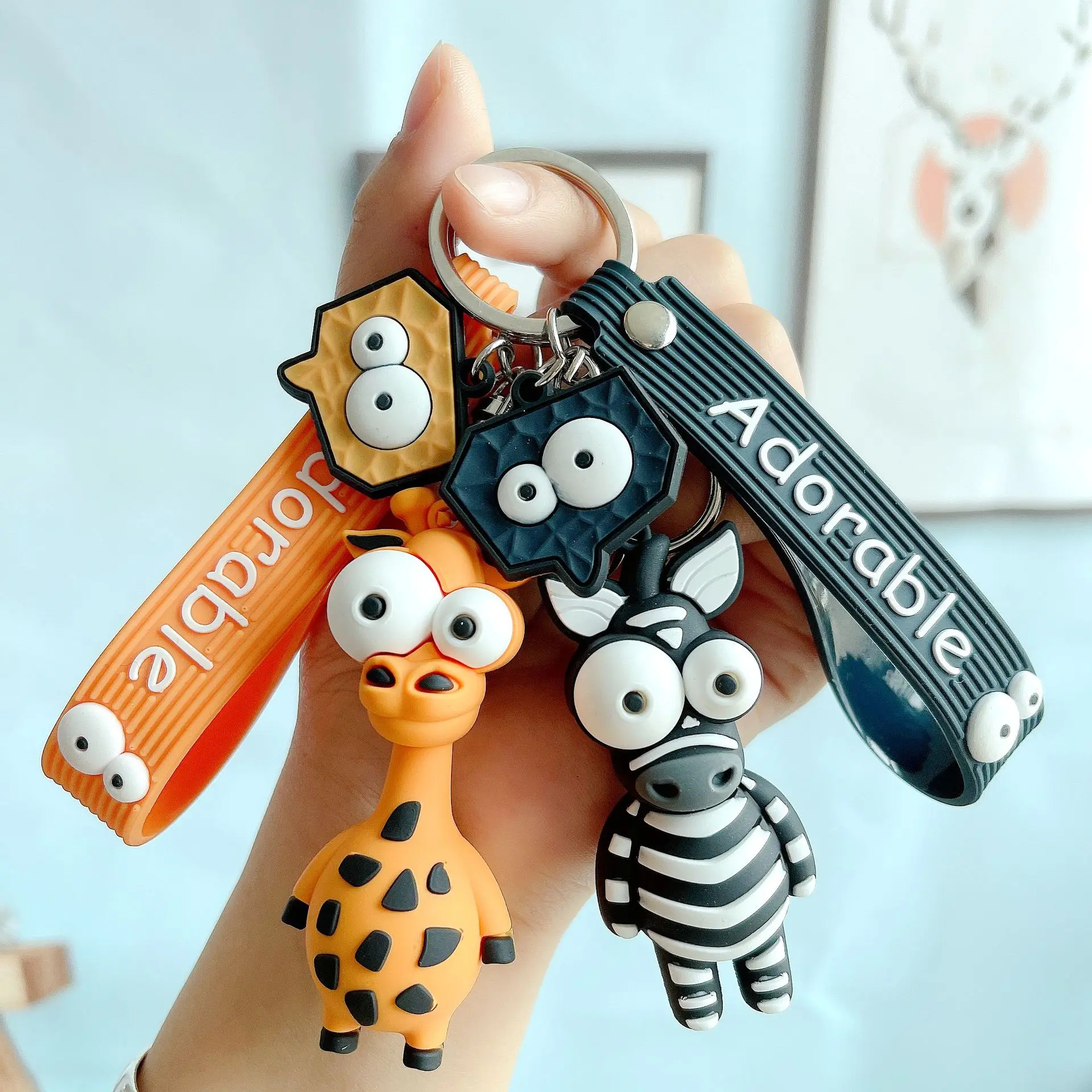 New Funny Burst Eye Giraffe Keychain Charms Bag Key Chains for Women Lanyard Car Key Holder Accessories Wallet Keyring Pendant
New Funny Burst Eye Giraffe Keychain Charms Bag Key Chains for Women Lanyard Car Key Holder Accessories Wallet Keyring Pendant
