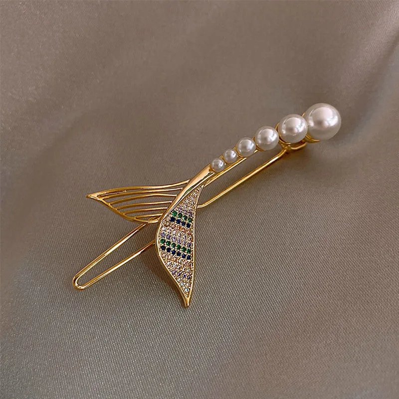 New Designer Women Girls Elegant Mermaid Pearls Hairpins Sweet Ornament Clips Barrettes Fashion Accessories Headdress Barber
New Designer Women Girls Elegant Mermaid Pearls Hairpins Sweet Ornament Clips Barrettes Fashion Accessories Headdress Barber