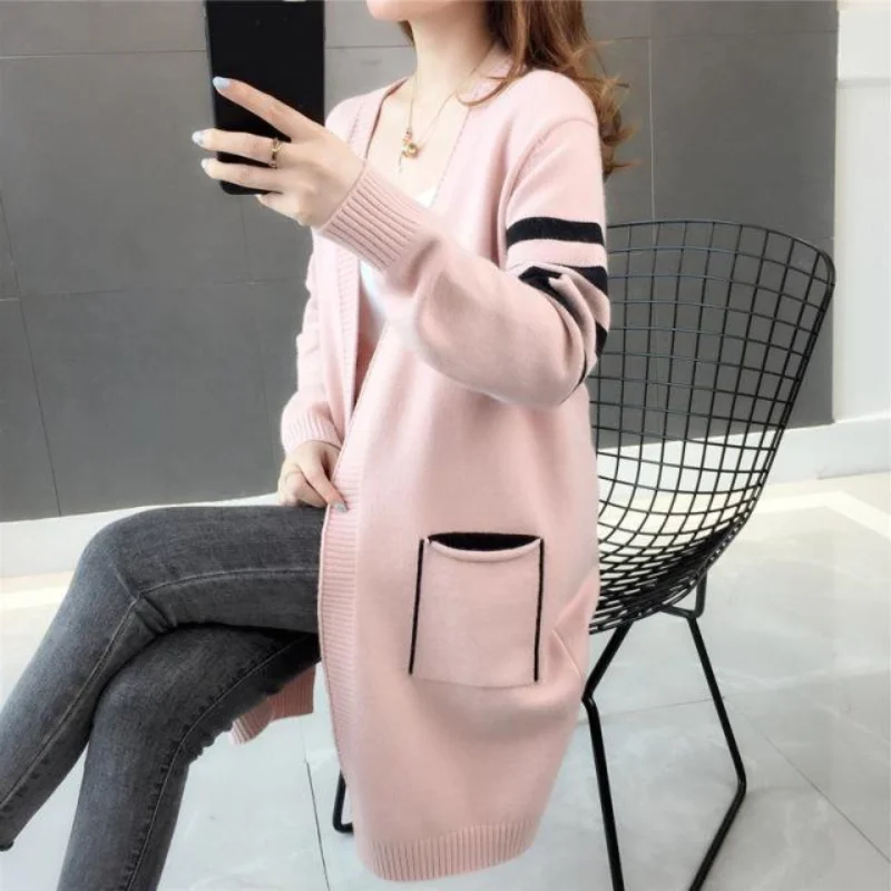 Mid length sweater cardigan women loose women knitting coat early autumn 2023 long sleeve v neck cardigan sweater female tops
Mid length sweater cardigan women loose women knitting coat early autumn 2023 long sleeve v neck cardigan sweater female tops