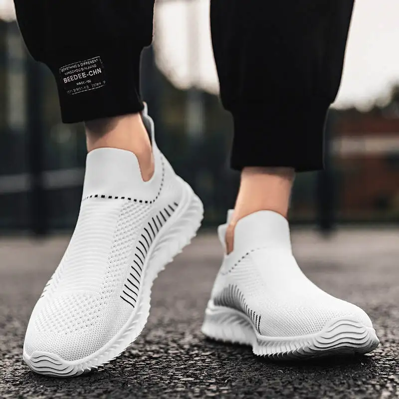 Daily Wear Sport Shoes Designer Luxury 2022 Male Running Shoes Rubber Hard-Wearing Sports For Man Black Male Sneakers Tennis
Daily Wear Sport Shoes Designer Luxury 2022 Male Running Shoes Rubber Hard-Wearing Sports For Man Black Male Sneakers Tennis