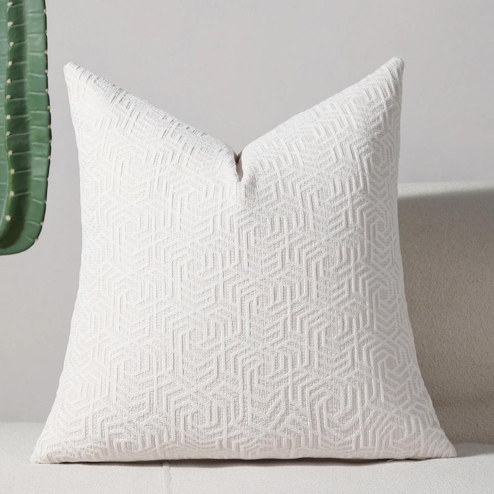 Наволочка MACT бархатная кремовая
Наволочка MACT бархатная кремовая