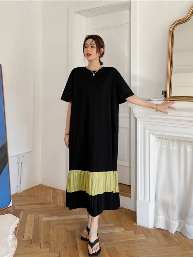 Женское свободное платье в полоску, повседневное длинное платье составного кроя с коротким рукавом и круглым вырезом, большие размеры, корейская мода, лето 2023
Женское свободное платье в полоску, повседневное длинное платье составного кроя с коротким рукавом и круглым вырезом, большие размеры, корейская мода, лето 2023