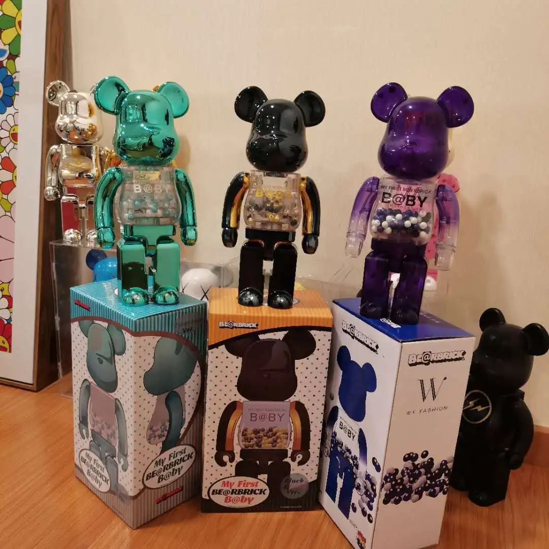 Anime Figure Violent Transparent Electroplated Black And Gold Bearbrick 400% Fashion Play Accessories Building Block Bear Boy
Anime Figure Violent Transparent Electroplated Black And Gold Bearbrick 400% Fashion Play Accessories Building Block Bear Boy