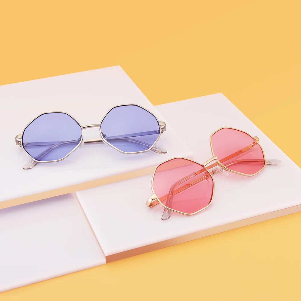 

Солнечные очки в ретро-стиле UV400 для мужчин и женщин, небольшие многоугольные солнцезащитные аксессуары в круглой оправе, в винтажном стиле, с линзами с защитой от ультрафиолета, конфетных цветов, в металлической оправе