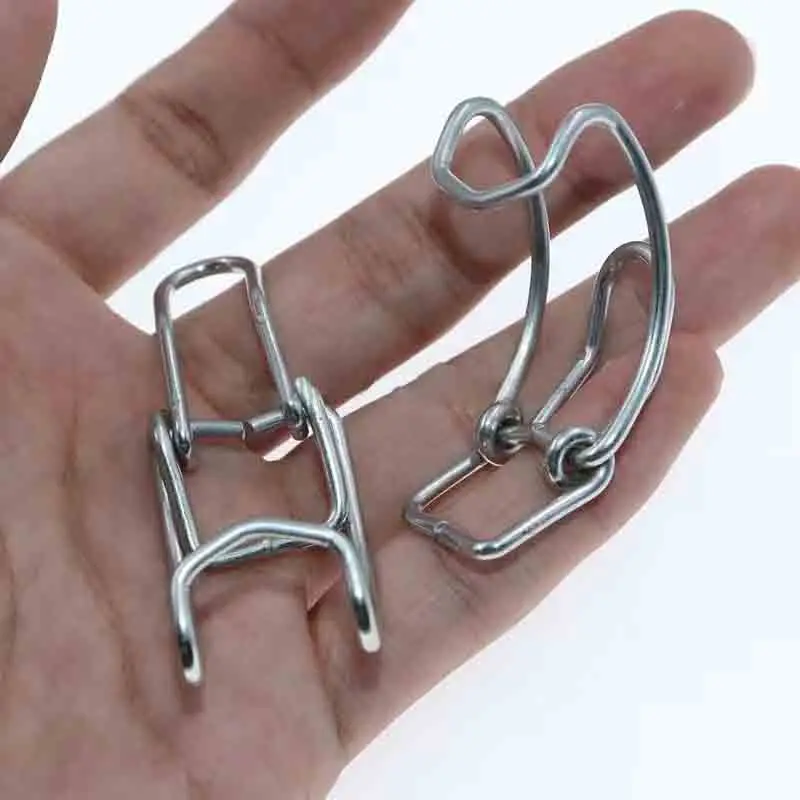 Excavator air filter housing buckle hook buckle clip accessory suitable for IHI SANY SY
Excavator air filter housing buckle hook buckle clip accessory suitable for IHI SANY SY