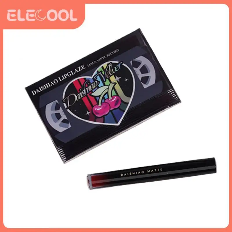 5PCS Vinyl Records Lipstick Set Non-fading Non-stick Cup Velvet Matte Lip Glaze Makeup Waterproof Lip Gloss Cosmetics TSLM1
5PCS Vinyl Records Lipstick Set Non-fading Non-stick Cup Velvet Matte Lip Glaze Makeup Waterproof Lip Gloss Cosmetics TSLM1