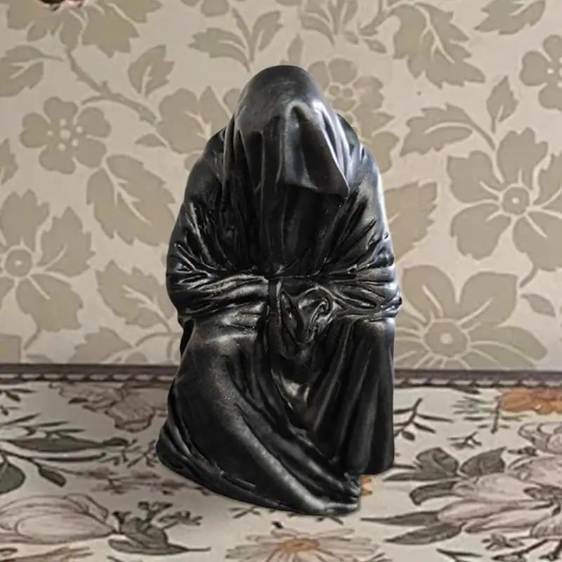 Готическая скульптура "Жнец", пластик
Готическая скульптура "Жнец", пластик