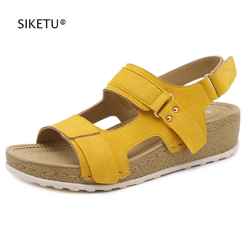 2022 Fashion Sandals Summer Sexy Rome Retro Beach Shoes Wedges Hook & Loop Sandals SIKETU Womens Luxury Designer Shoes Sandali
2022 Fashion Sandals Summer Sexy Rome Retro Beach Shoes Wedges Hook & Loop Sandals SIKETU Womens Luxury Designer Shoes Sandali
